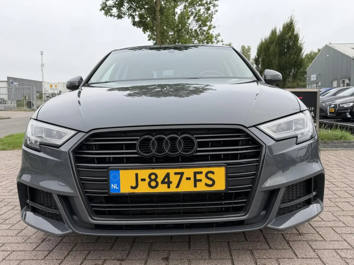 35 TFSI S-line 150PK CoD Advance Nano Grey