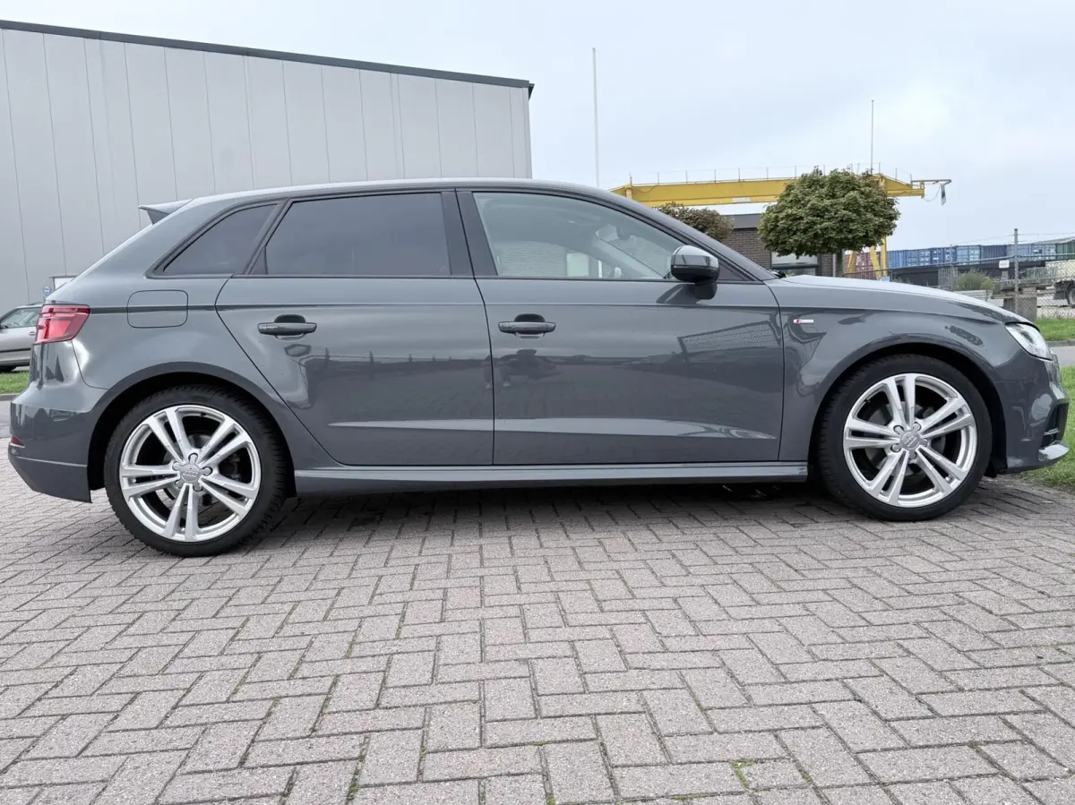 35 TFSI S-line 150PK CoD Advance Nano Grey