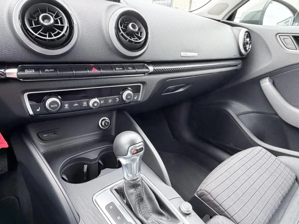 35 TFSI S-line 150PK CoD Advance Nano Grey