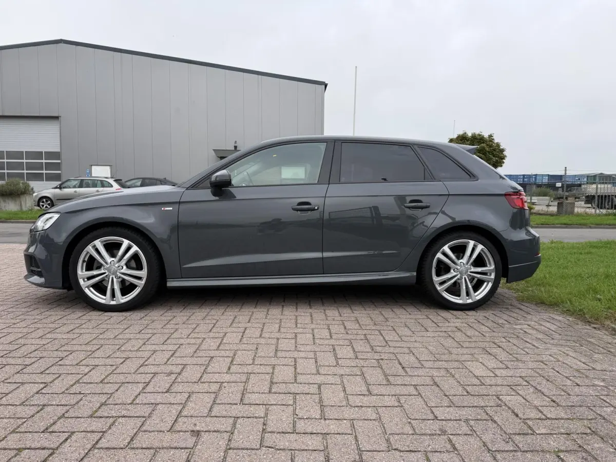 35 TFSI S-line 150PK CoD Advance Nano Grey