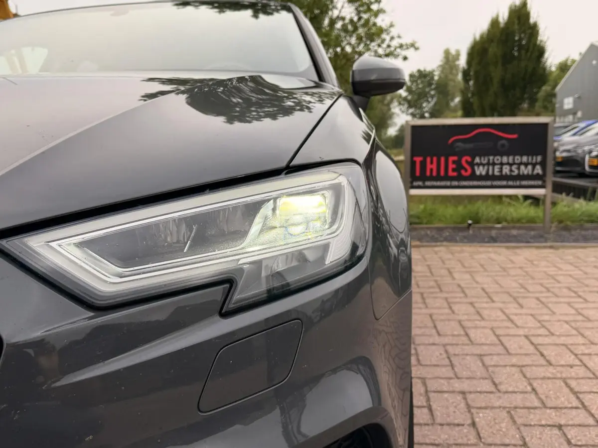 35 TFSI S-line 150PK CoD Advance Nano Grey