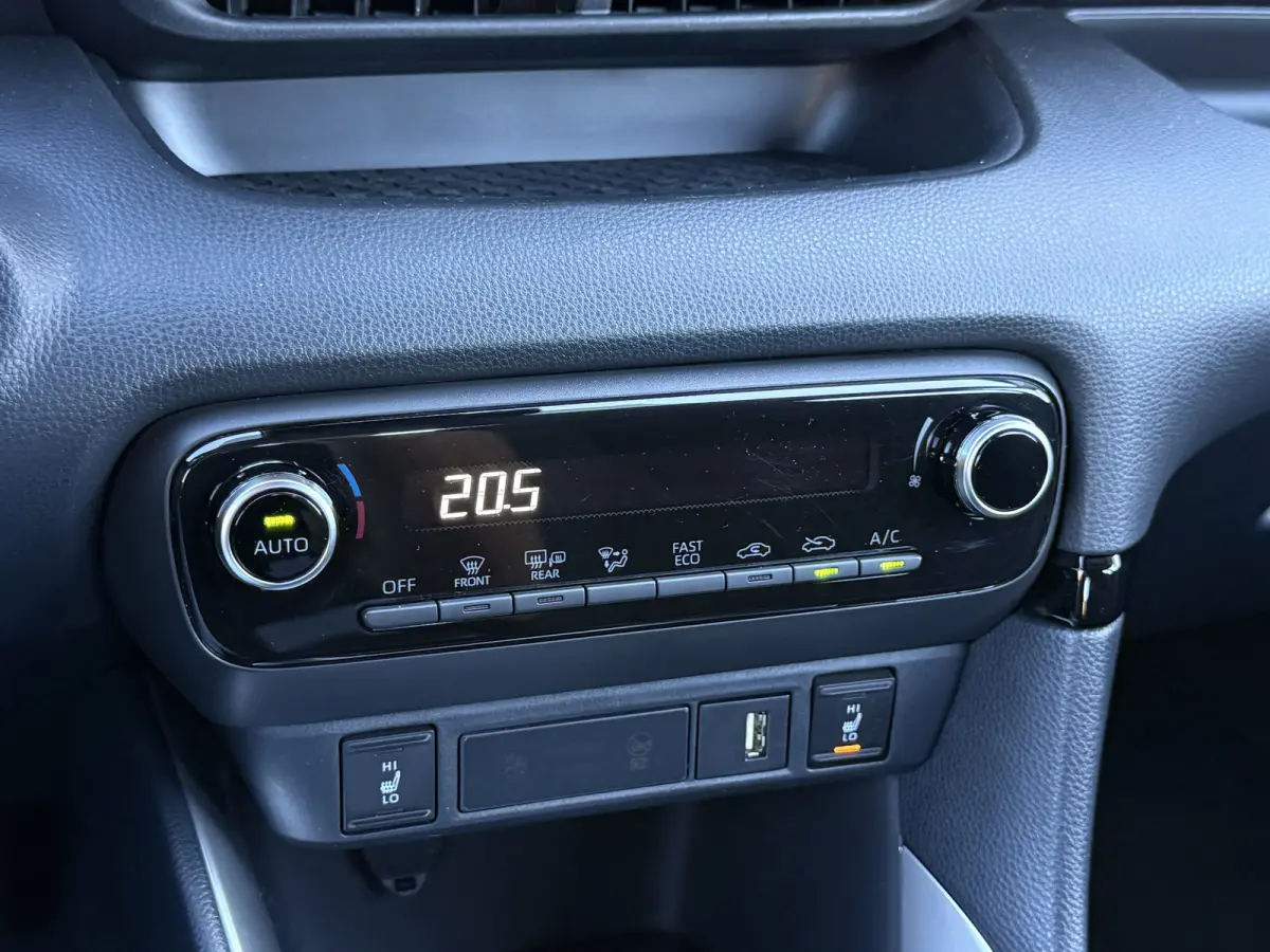 1.5 Hybrid Team D | ACC | CarPlay | Camera | Keyless