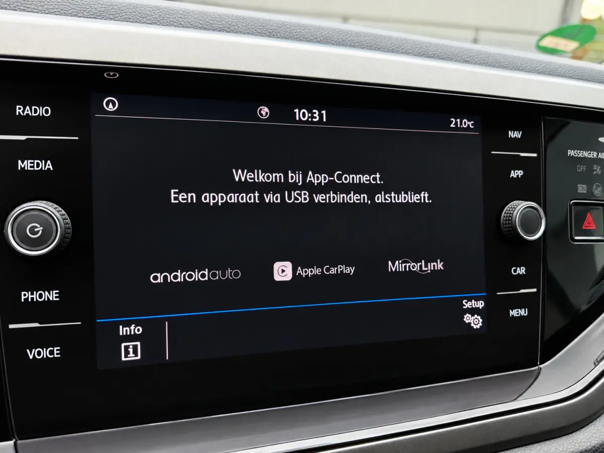 1.0 TSI Comfortline Business carplay_Camera_Cruise_Led