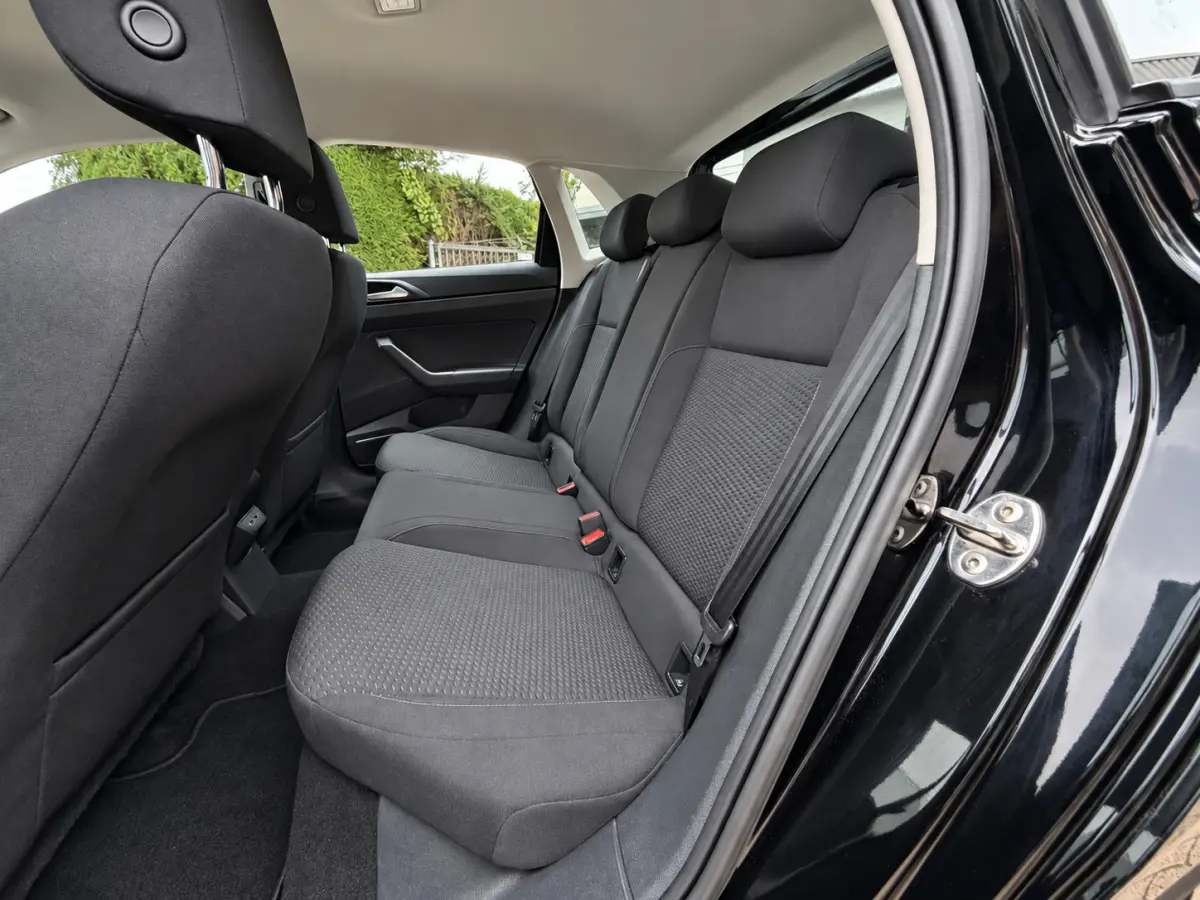 1.0 TSI Comfortline Business carplay_Camera_Cruise_Led
