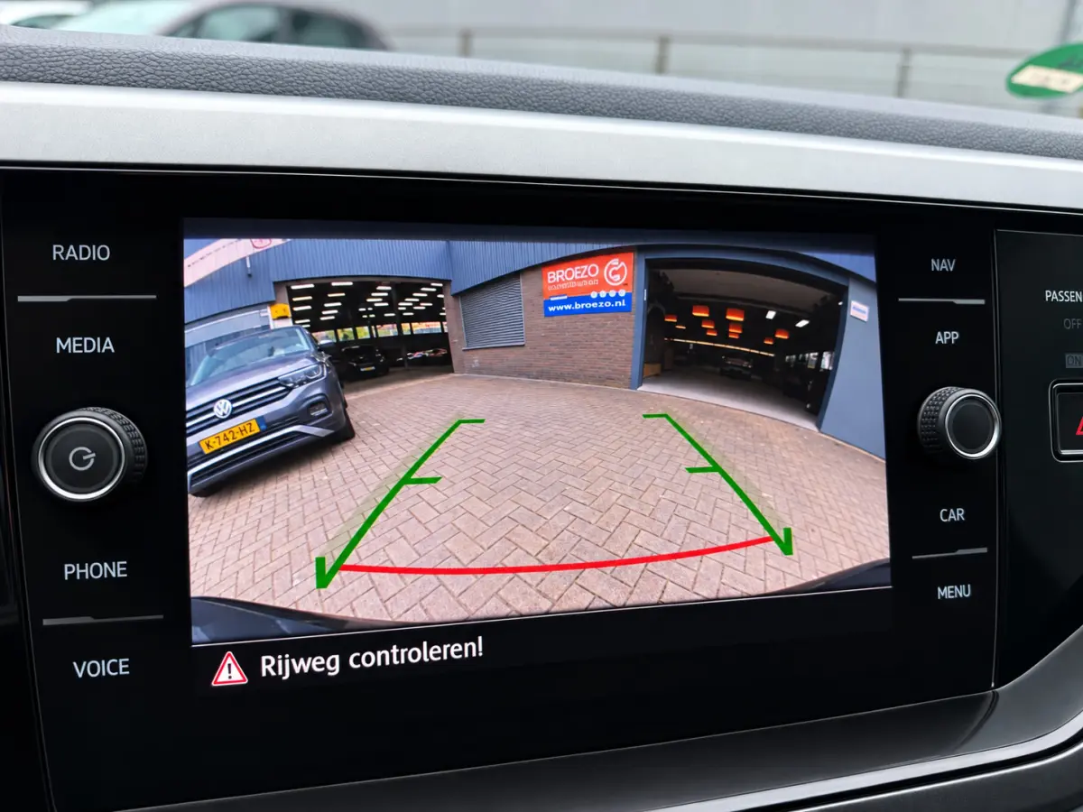 1.0 TSI Comfortline Business carplay_Camera_Cruise_Led