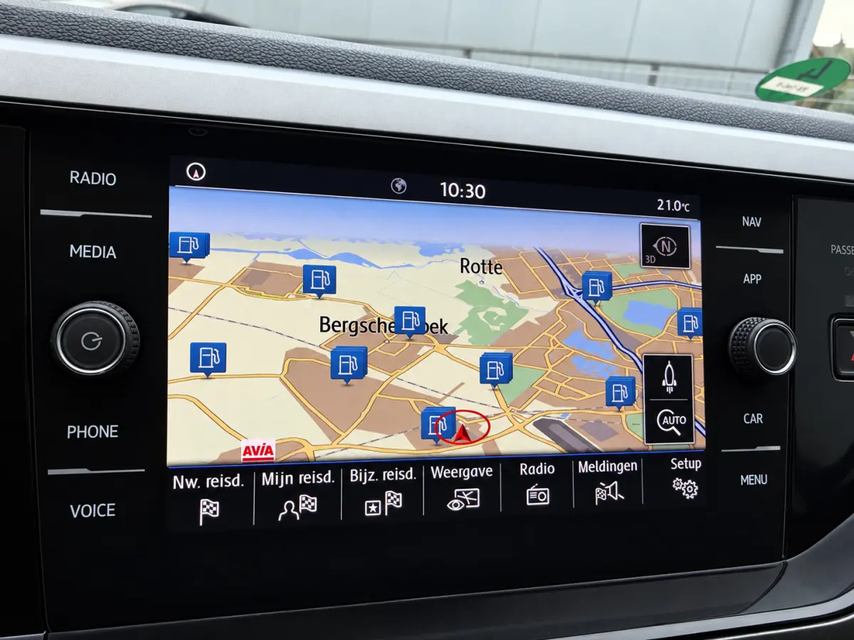 1.0 TSI Comfortline Business carplay_Camera_Cruise_Led