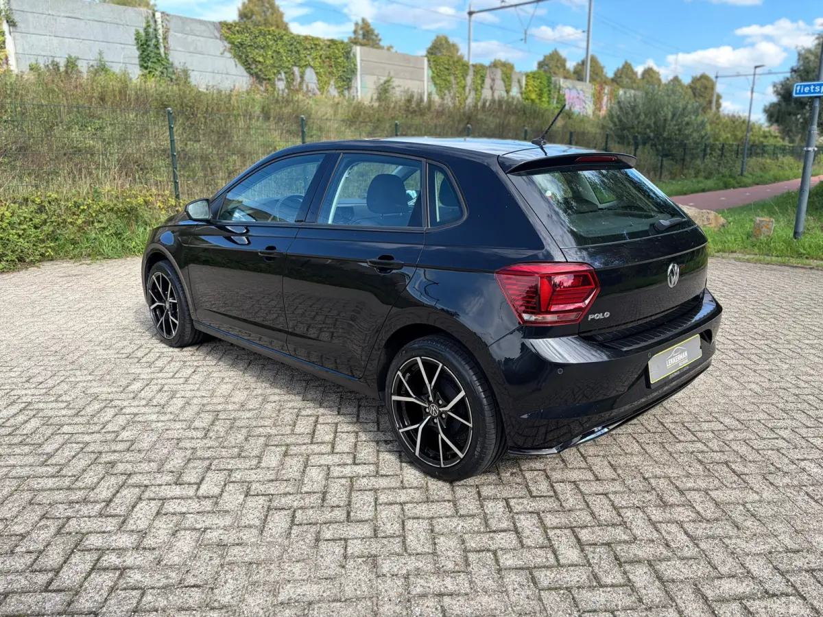 1.0 TSI Highline R- LINE VELGEN I BLUETOOTH I PDC I 95PK I NWE APK