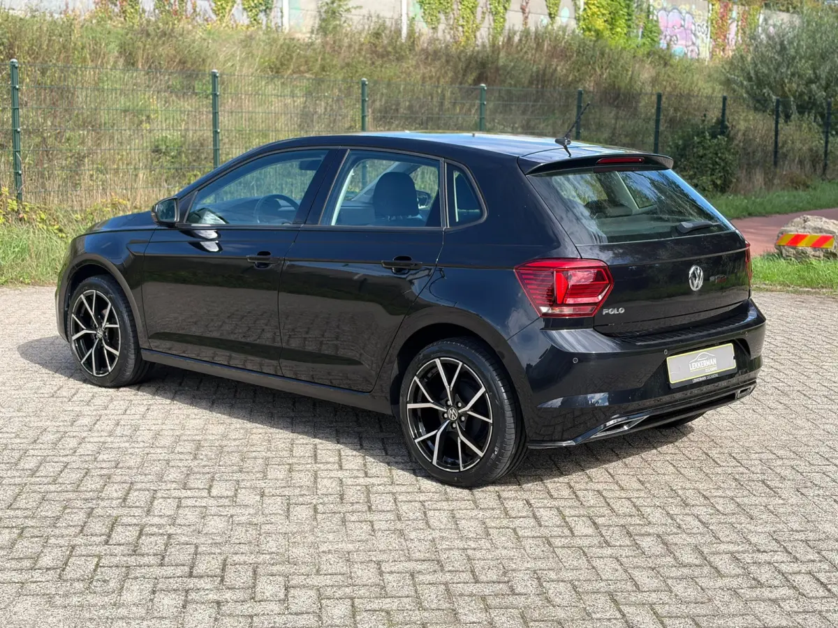1.0 TSI Highline R- LINE VELGEN I BLUETOOTH I PDC I 95PK I NWE APK