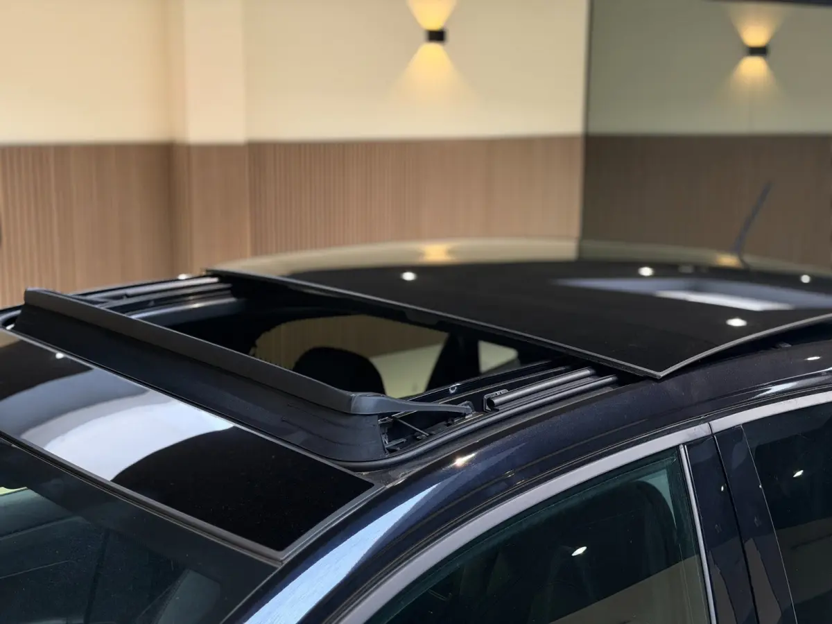 1.0 TSI R-Line |Pano|Matrix|Carplay|