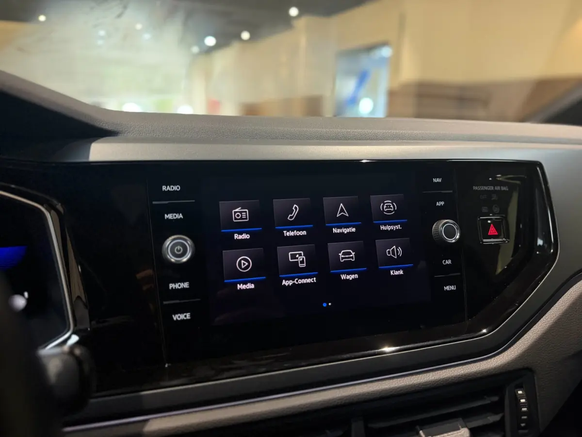 1.0 TSI R-Line |Pano|Matrix|Carplay|