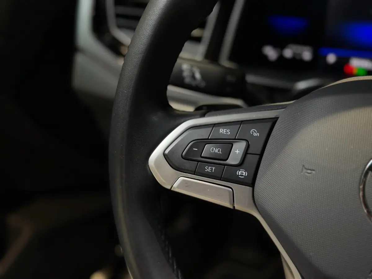 1.0 TSI R-Line |Pano|Matrix|Carplay|