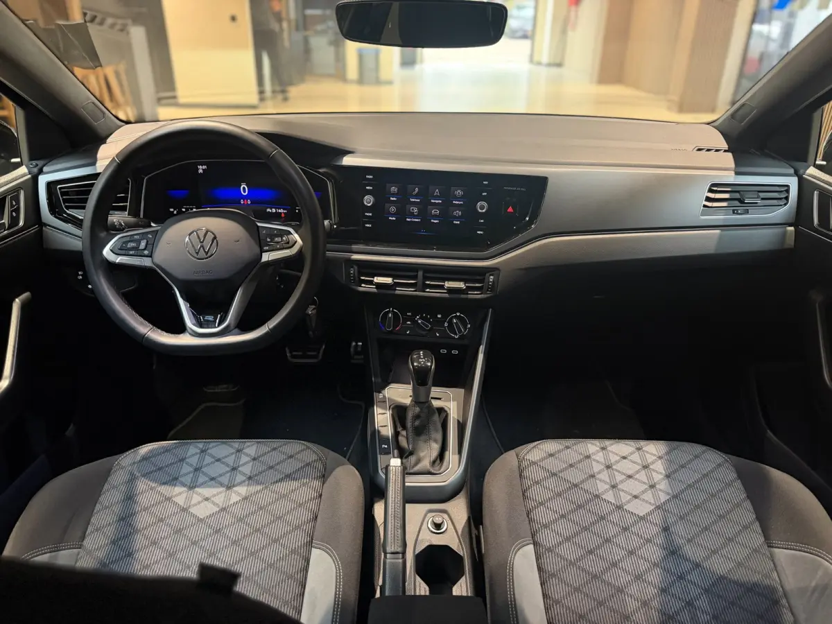 1.0 TSI R-Line |Pano|Matrix|Carplay|