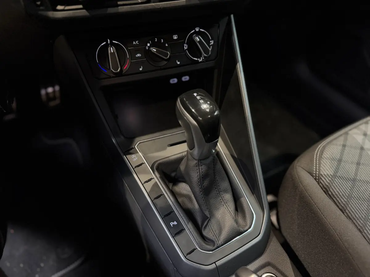 1.0 TSI R-Line |Pano|Matrix|Carplay|