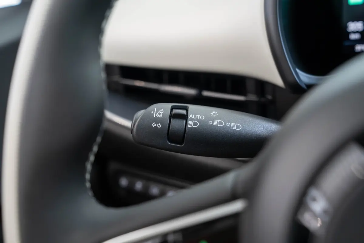 La Prima 42 kWh | Tot 8 Jaar Garantie | Stoelverwarming | Camera | Navigatie | Climate Controle | Apple Carplay & Android Auto |