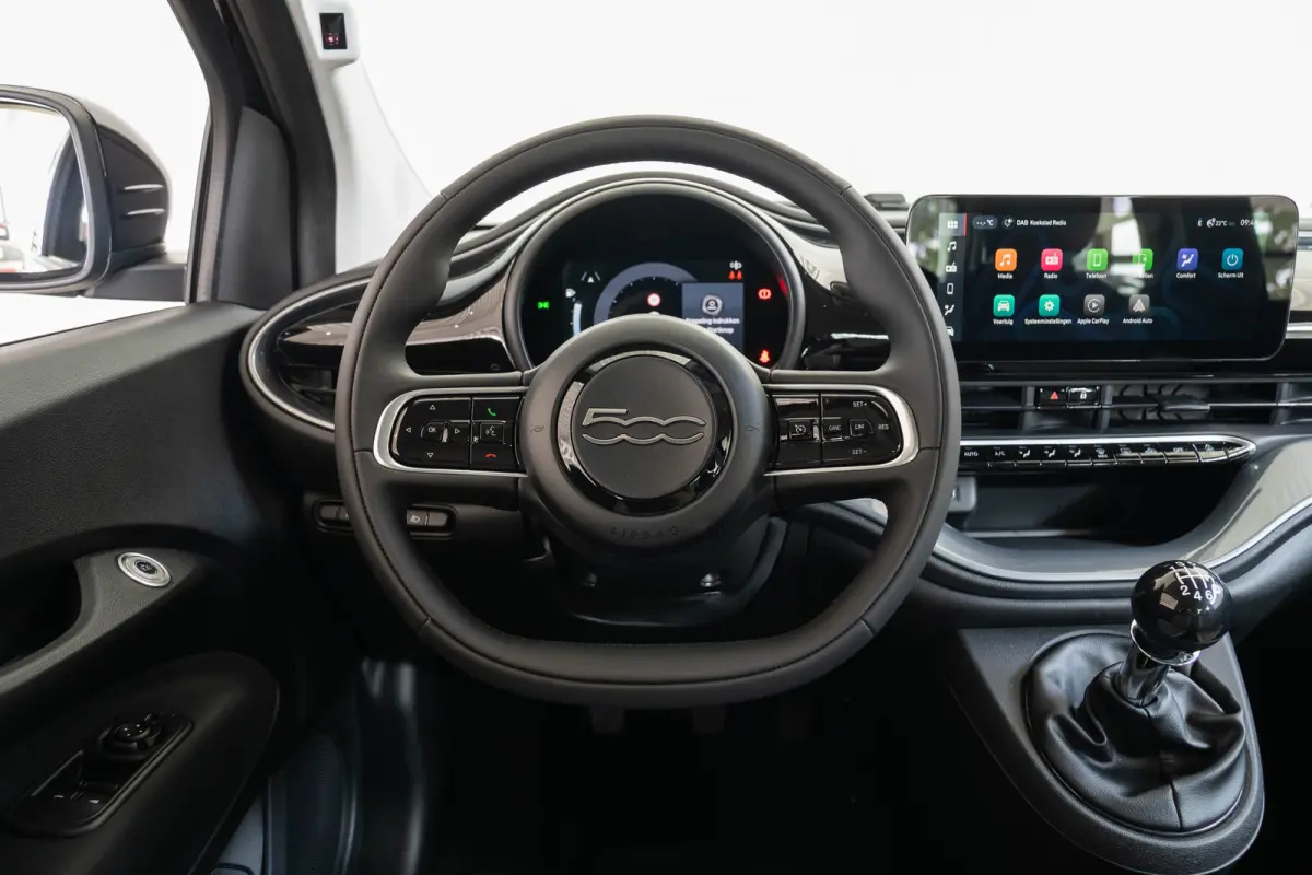 1.0 Hybrid Torino Launch Edition | Climate Controle | Apple Carplay & Android Auto | Parkeersensoren | Dodehoek Detectie | Lichtmetalen velgen |