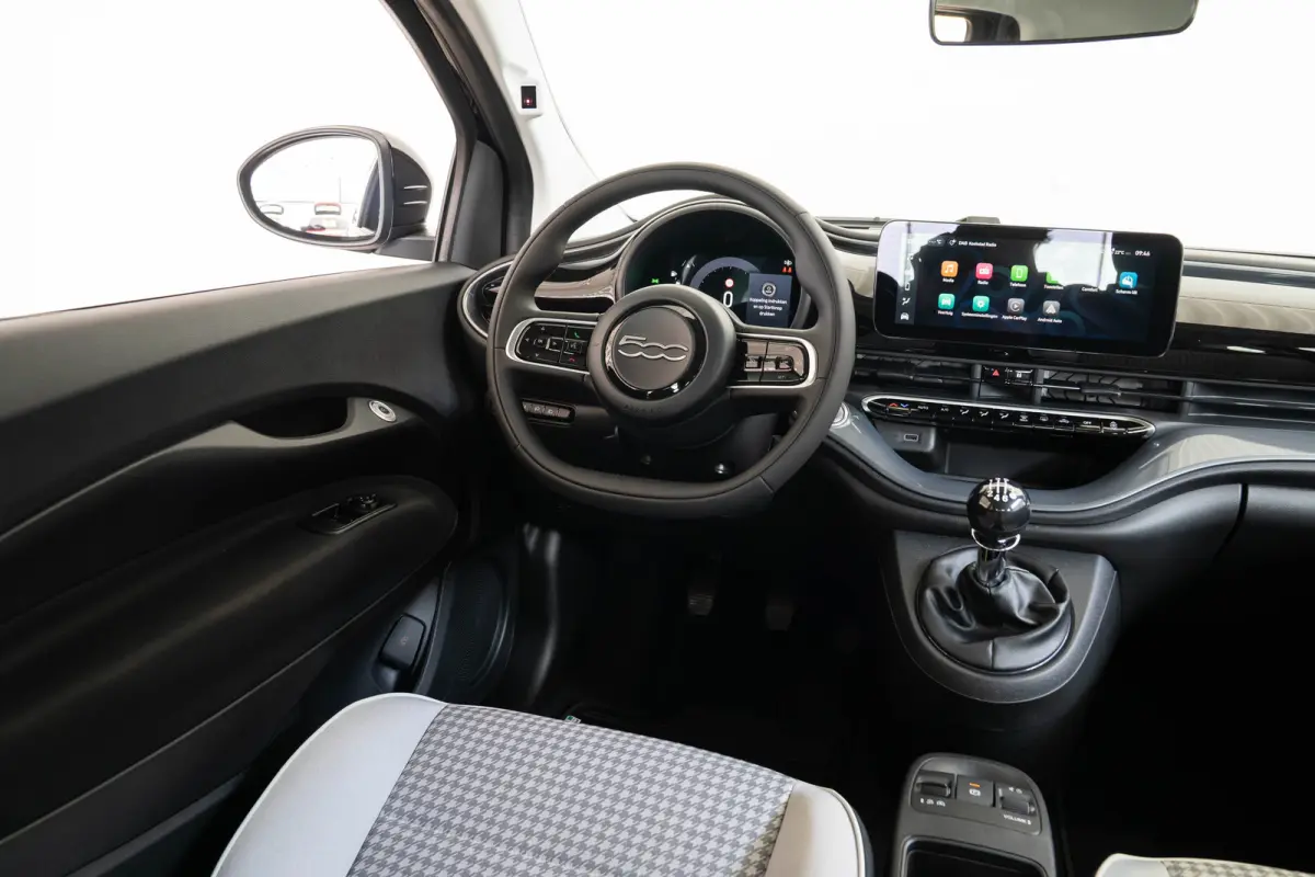 1.0 Hybrid Torino Launch Edition | Climate Controle | Apple Carplay & Android Auto | Parkeersensoren | Dodehoek Detectie | Lichtmetalen velgen |