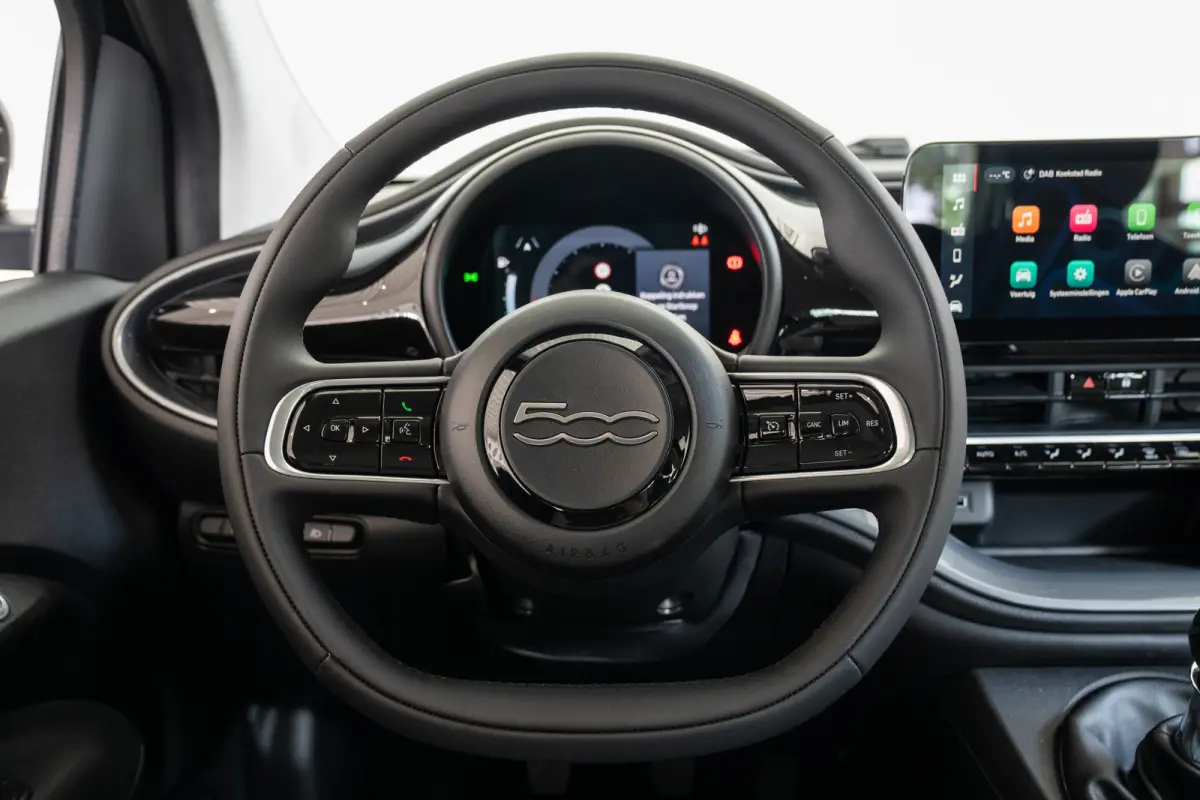 1.0 Hybrid Torino Launch Edition | Climate Controle | Apple Carplay & Android Auto | Parkeersensoren | Dodehoek Detectie | Lichtmetalen velgen |