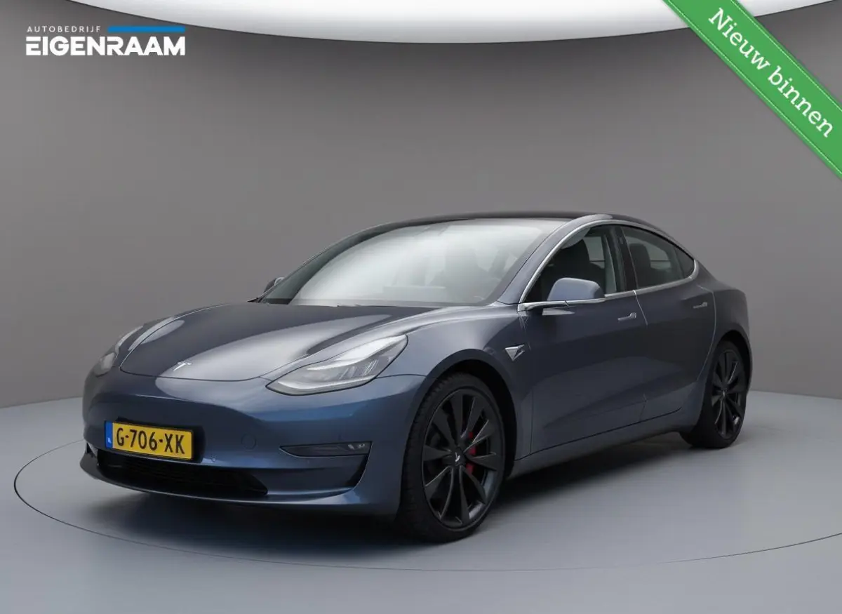 Performance AWD 75kWh SOH 89,4%| Panoramadak | Leder | NL Auto | 463 PK