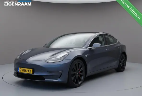 Performance AWD 75kWh SOH 89,4%| Panoramadak | Leder | NL Auto | 463 PK