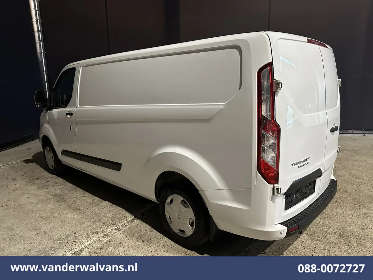 2.0 TDCI 105pk L2H1 Euro6 Airco | Camera | Navigatie | LED | Apple Carplay Cruisecontrol, Android Auto, Stoelverwarming, Verwarmde Voorruit, Parkeersensoren, Bijrijdersbank