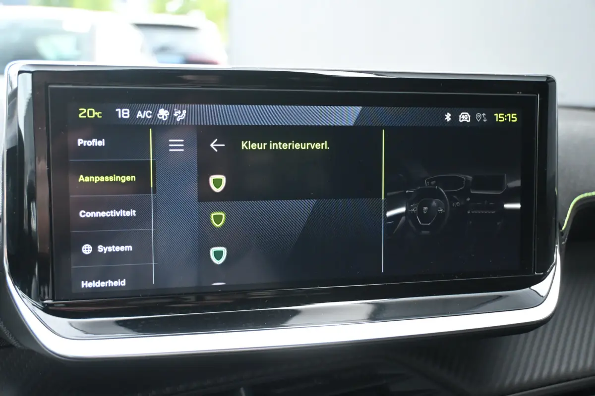 1.2 Hybrid 145 GT Tot 8 Jaar Garantie! | Navi by App | Achteruitrijcamera | Cruise Control | Keyless Entry | Full Led | LMV 17" |