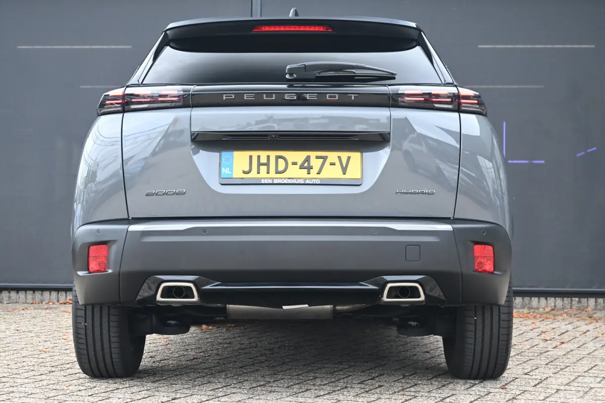 1.2 Hybrid 145 GT Tot 8 Jaar Garantie! | Navi by app | Achteruitrijcamera | Cruise control | DAB ontvanger | Keyless Entry | Full Led | LMV 17" |