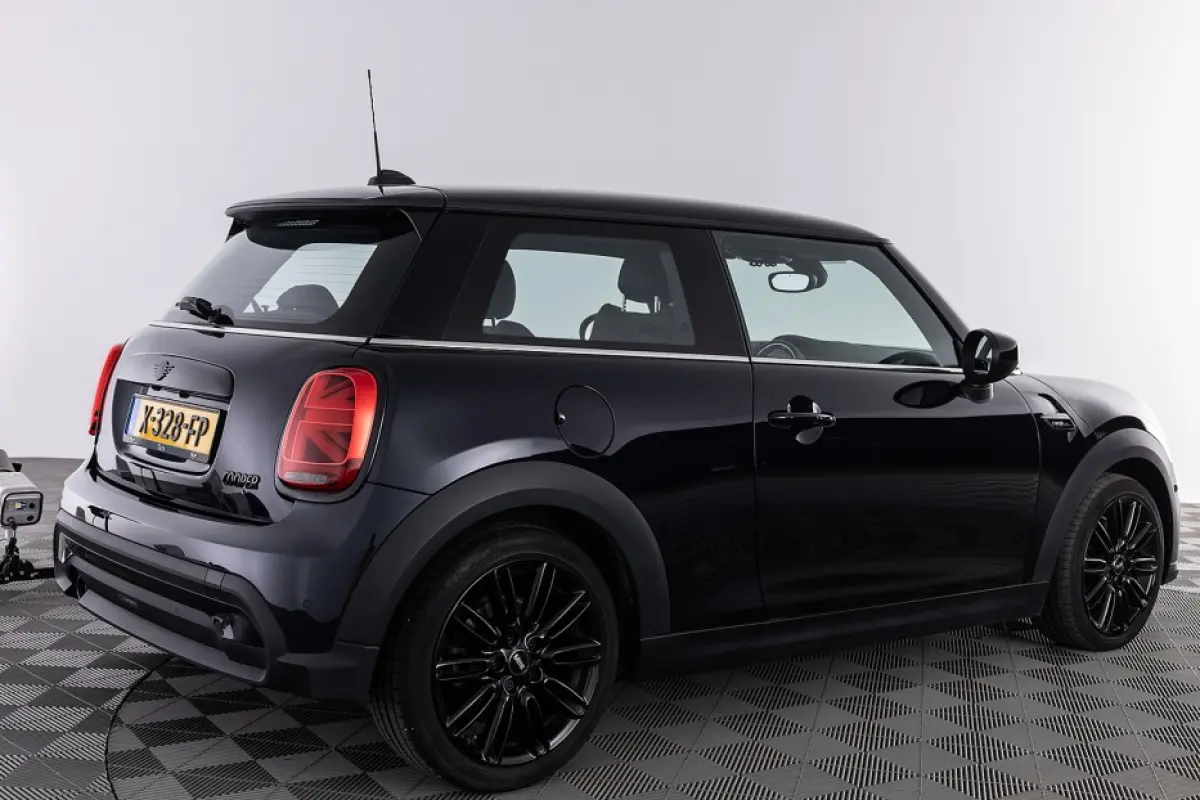 Mini 1.5 Camden Edition Automaat ✅ 1e Eigenaar