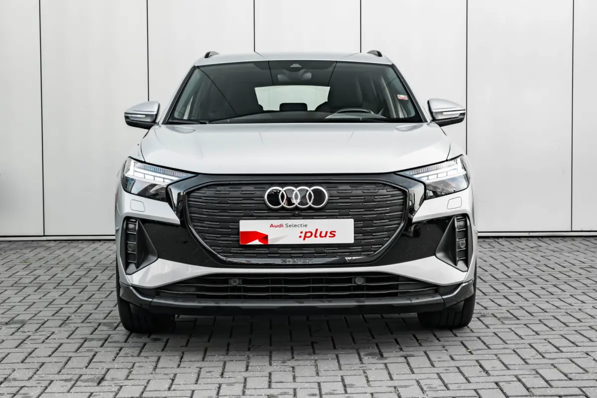 40 Launch edition Advanced Plus 77 kWh 204PK | Trekhaak | Elek. Stoelen | Dodehoek | Head-up display | Stoelverw. voor