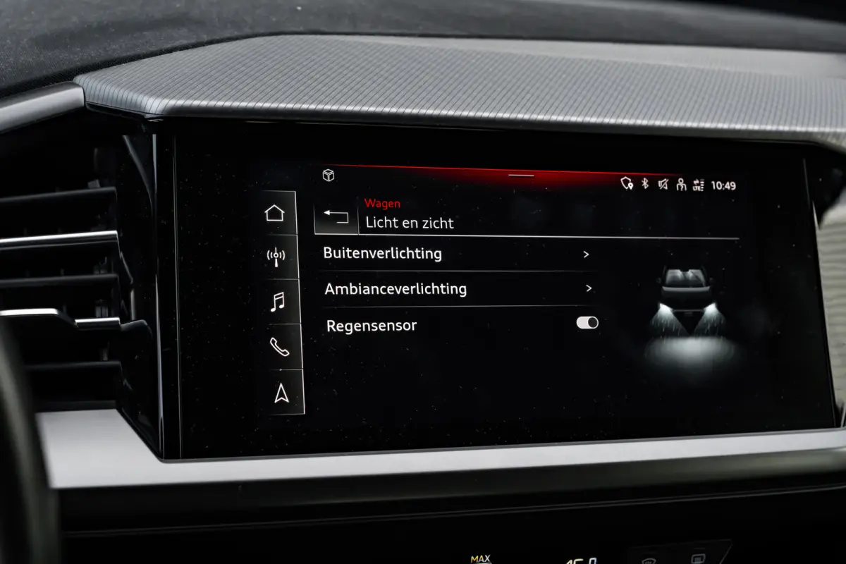 40 Launch edition Advanced Plus 77 kWh 204PK | Trekhaak | Elek. Stoelen | Dodehoek | Head-up display | Stoelverw. voor