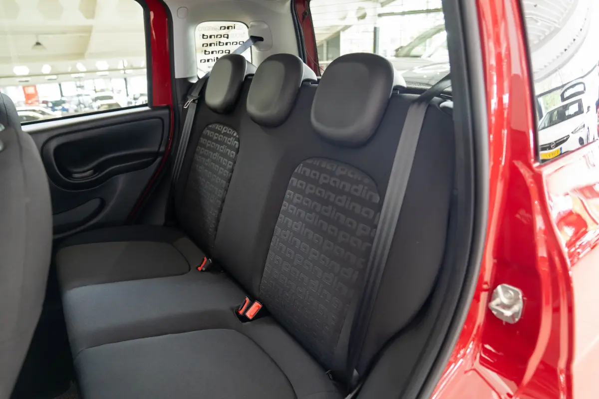 1.0 Hybrid Cross | Tot 8 Jaar Garantie | Parkeersensoren | Apple Carplay & Android Auto | Cruise Controle | Airco |