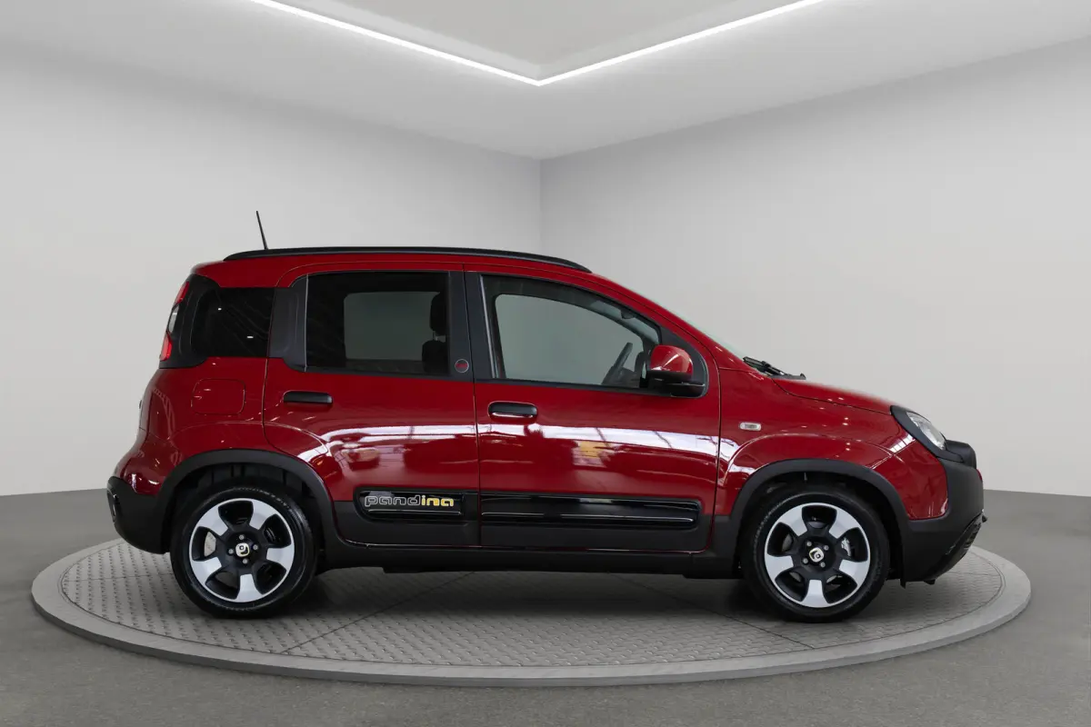 1.0 Hybrid Cross | Tot 8 Jaar Garantie | Parkeersensoren | Apple Carplay & Android Auto | Cruise Controle | Airco |