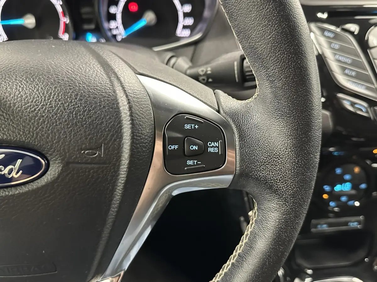 1.0 EcoBoost Titanium 92000 KM NAVI CRUISE LM ECC.