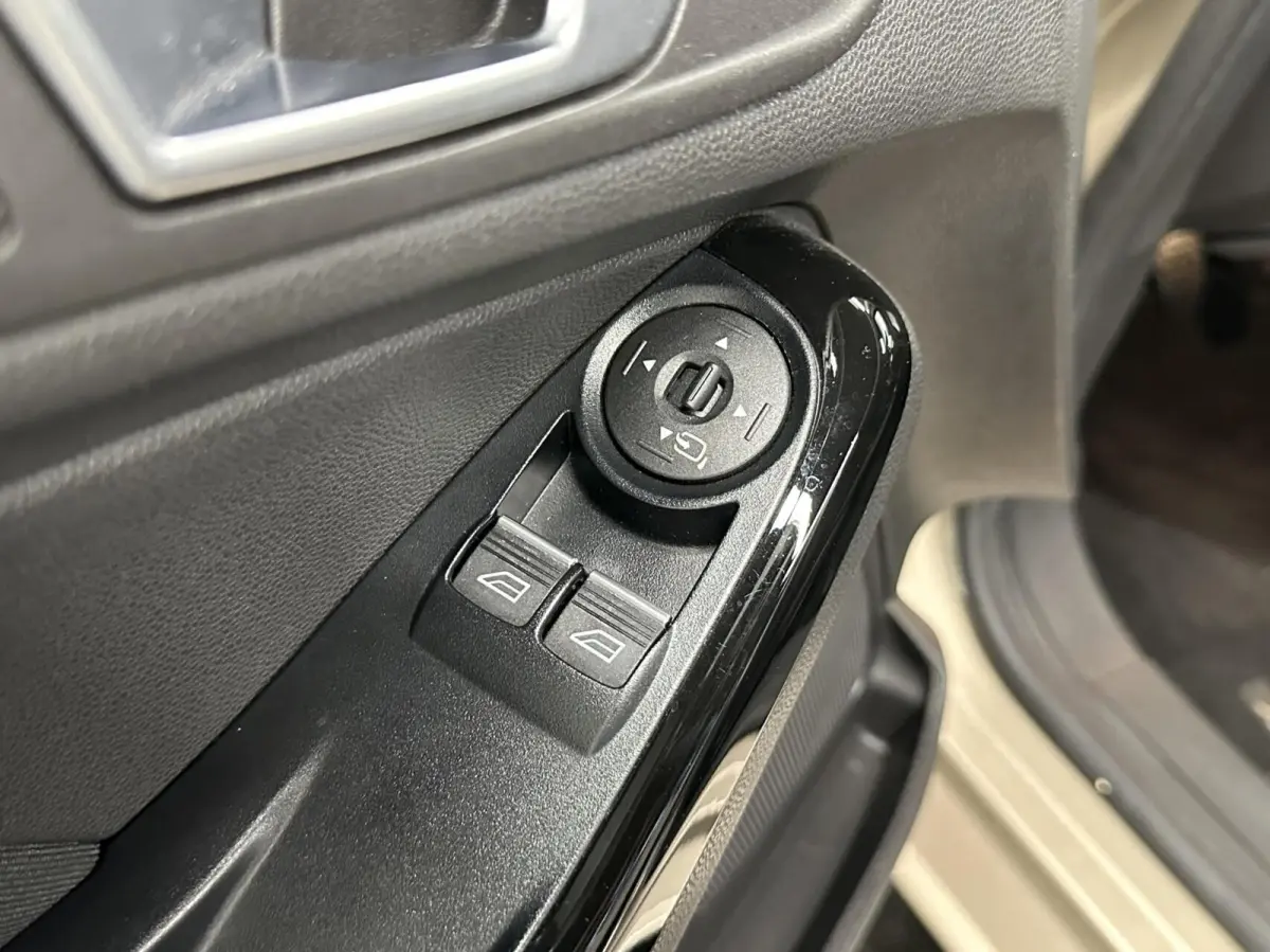 1.0 EcoBoost Titanium 92000 KM NAVI CRUISE LM ECC.