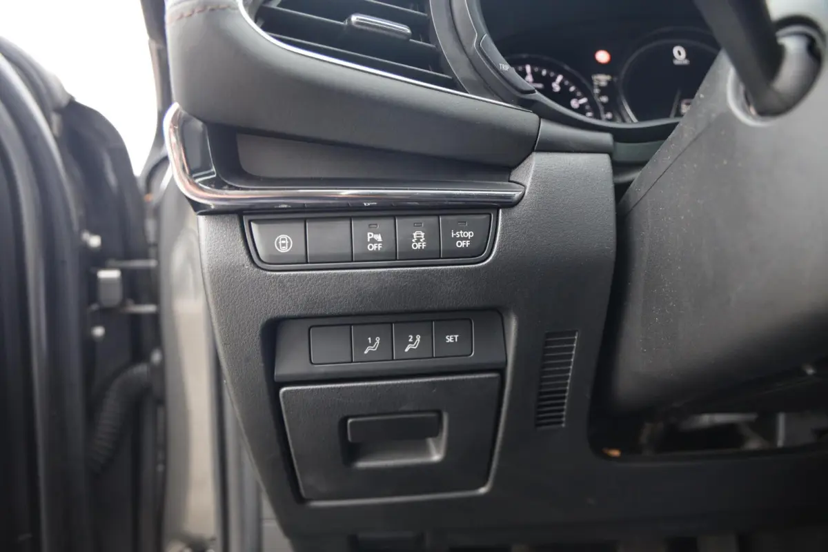 2.0 e-SkyActiv-X M Hybrid 180 Comfort|Leer|Stoel+Stuurverwarming|HUD|Camera|ACC