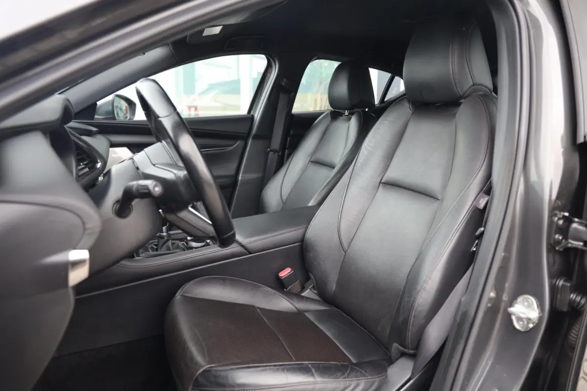 2.0 e-SkyActiv-X M Hybrid 180 Comfort|Leer|Stoel+Stuurverwarming|HUD|Camera|ACC