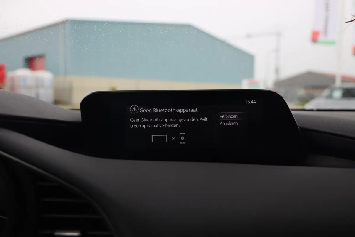 2.0 e-SkyActiv-X M Hybrid 180 Comfort|Leer|Stoel+Stuurverwarming|HUD|Camera|ACC