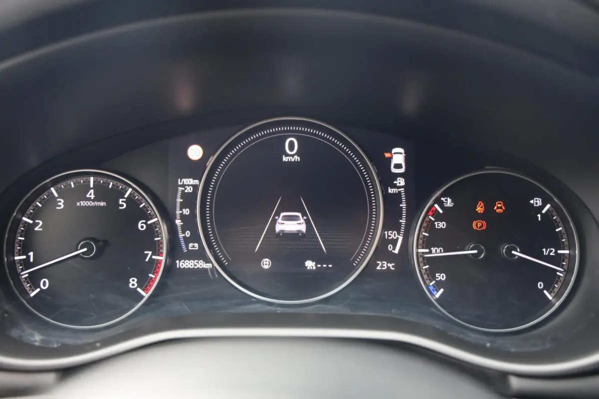2.0 e-SkyActiv-X M Hybrid 180 Comfort|Leer|Stoel+Stuurverwarming|HUD|Camera|ACC
