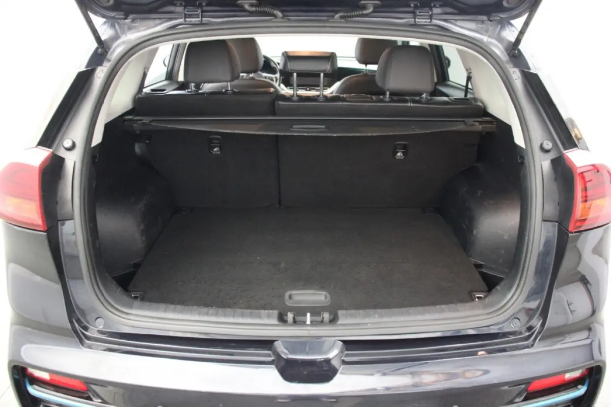 E-Niro Edition 64 kWh 3 Fase - Carplay, Camera, Stoel/Stuur Verw. Half Leer