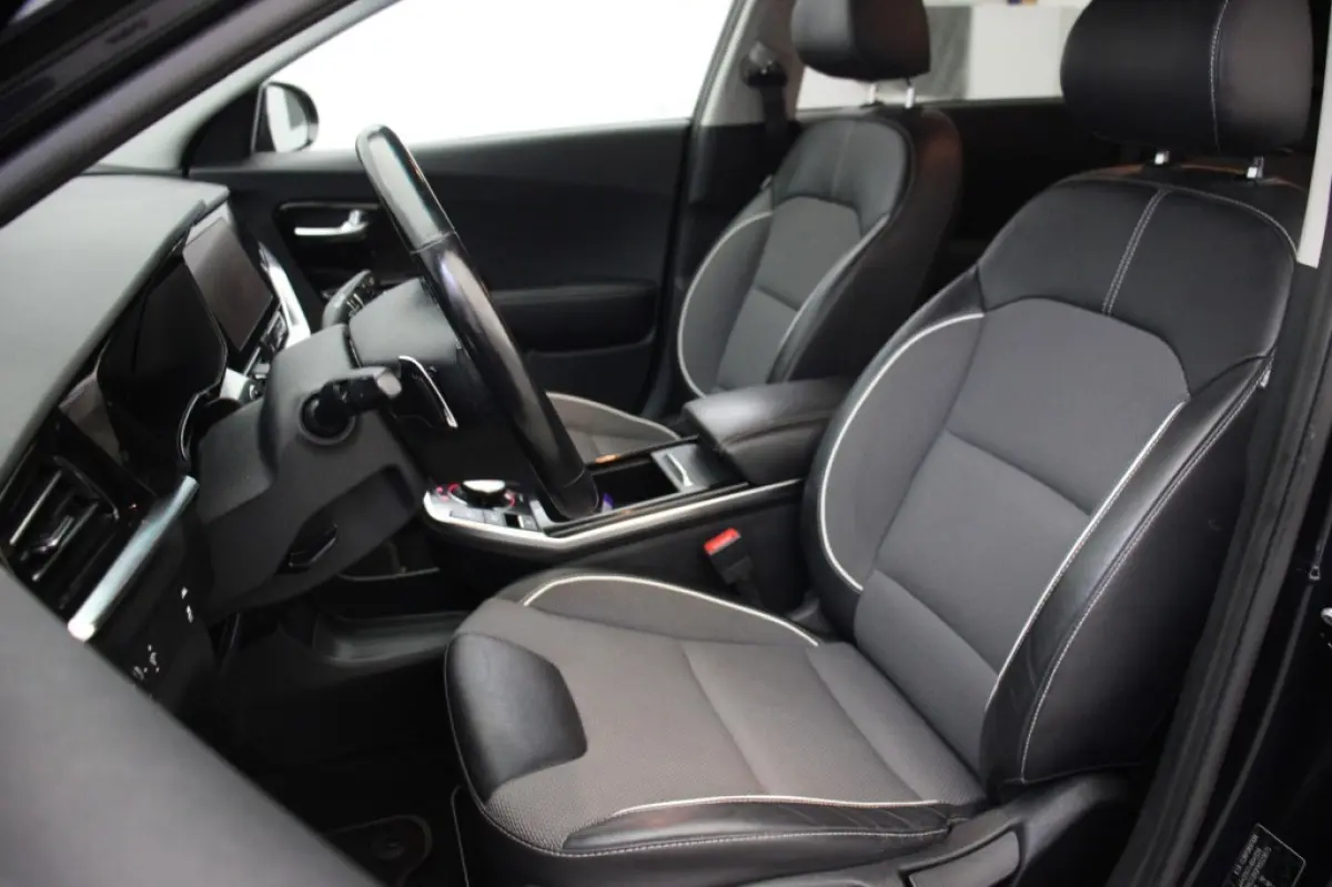 E-Niro Edition 64 kWh 3 Fase - Carplay, Camera, Stoel/Stuur Verw. Half Leer