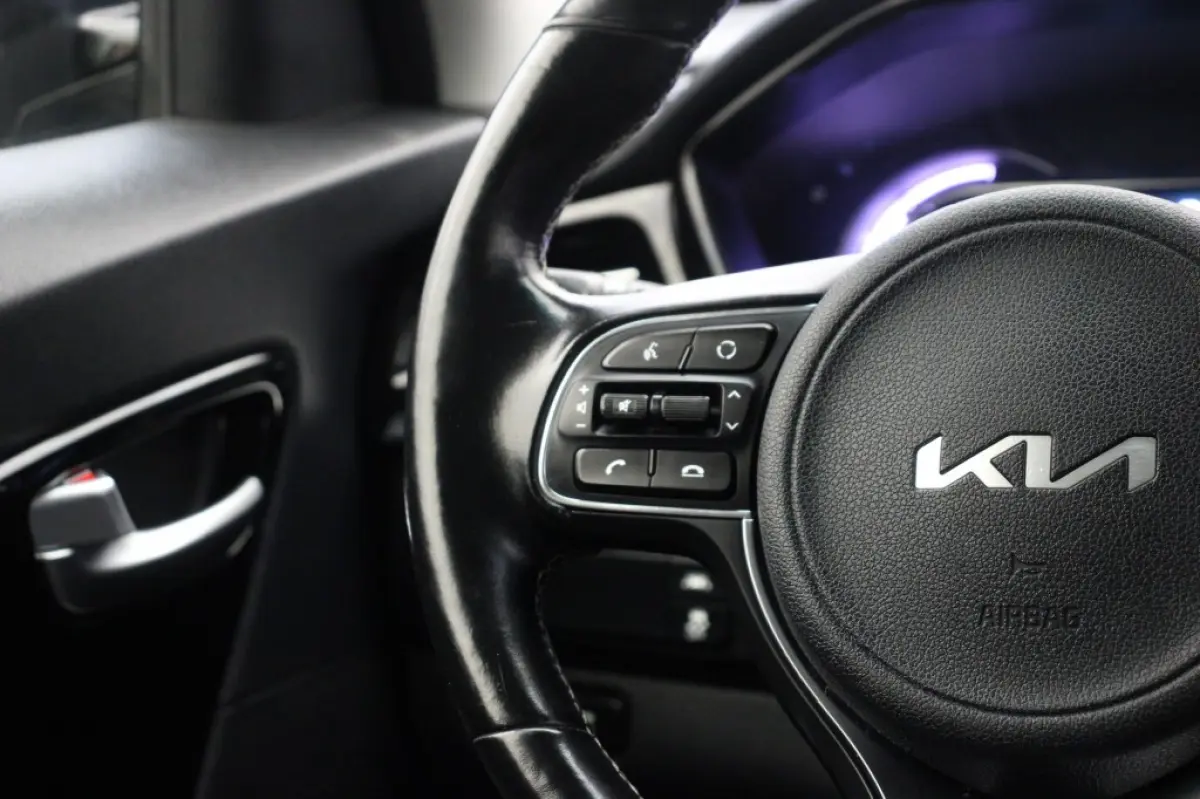 E-Niro Edition 64 kWh 3 Fase - Carplay, Camera, Stoel/Stuur Verw. Half Leer