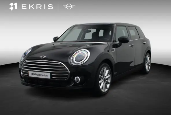 Cooper Classic Uitvoering + Premium Pakket + Comfort Access + Elektrisch verwarmde voorstoelen + Driving Assistant + LED + 17''