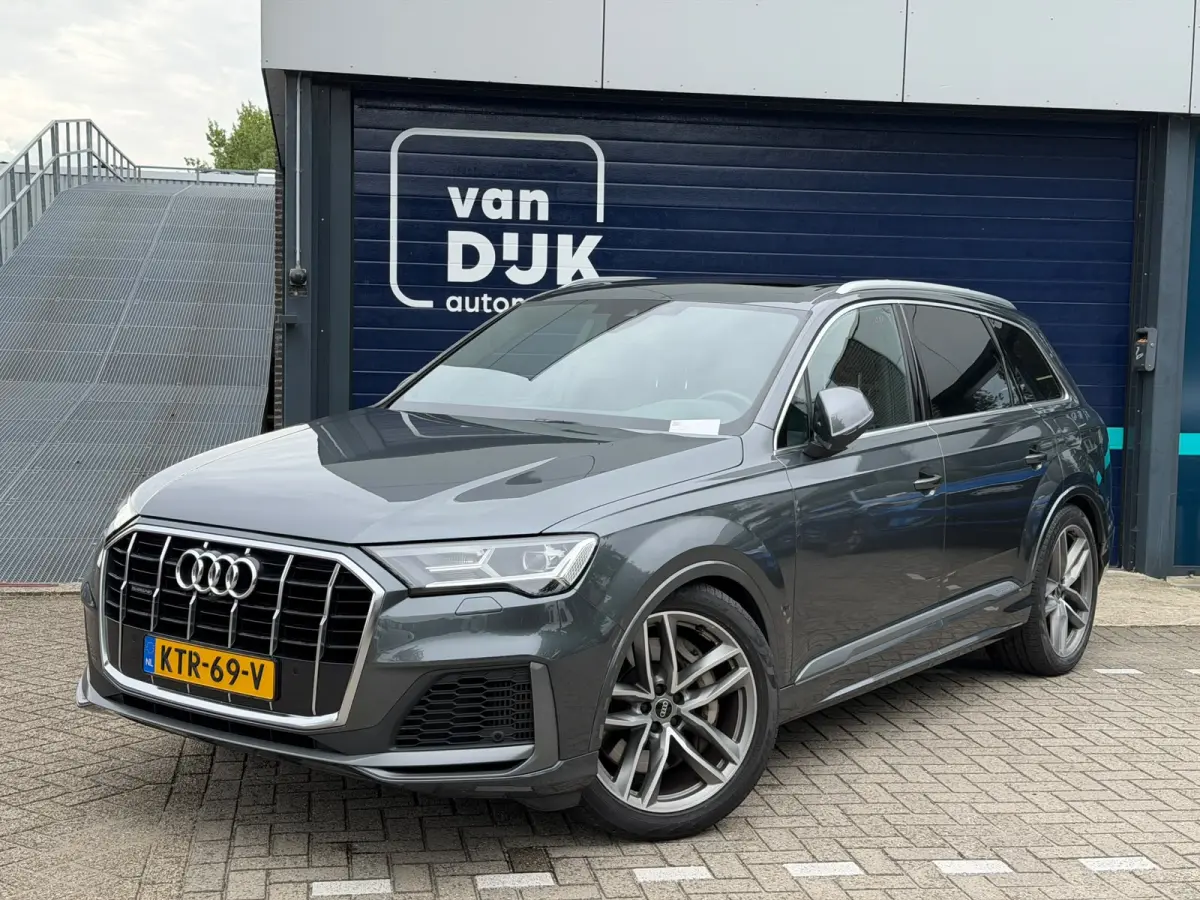 55 TFSI e quattro Pro Line S Panoramadak Luchtvering 21 inch velgen Bang en Olufsen 3D Zwarte hemel Trekhaak Camera Sportstoelen Deels leder