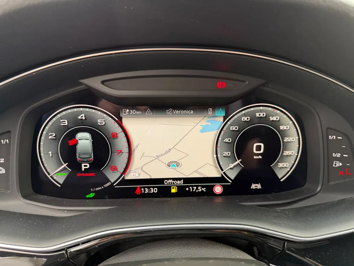 55 TFSI e quattro Pro Line S Panoramadak Luchtvering 21 inch velgen Bang en Olufsen 3D Zwarte hemel Trekhaak Camera Sportstoelen Deels leder