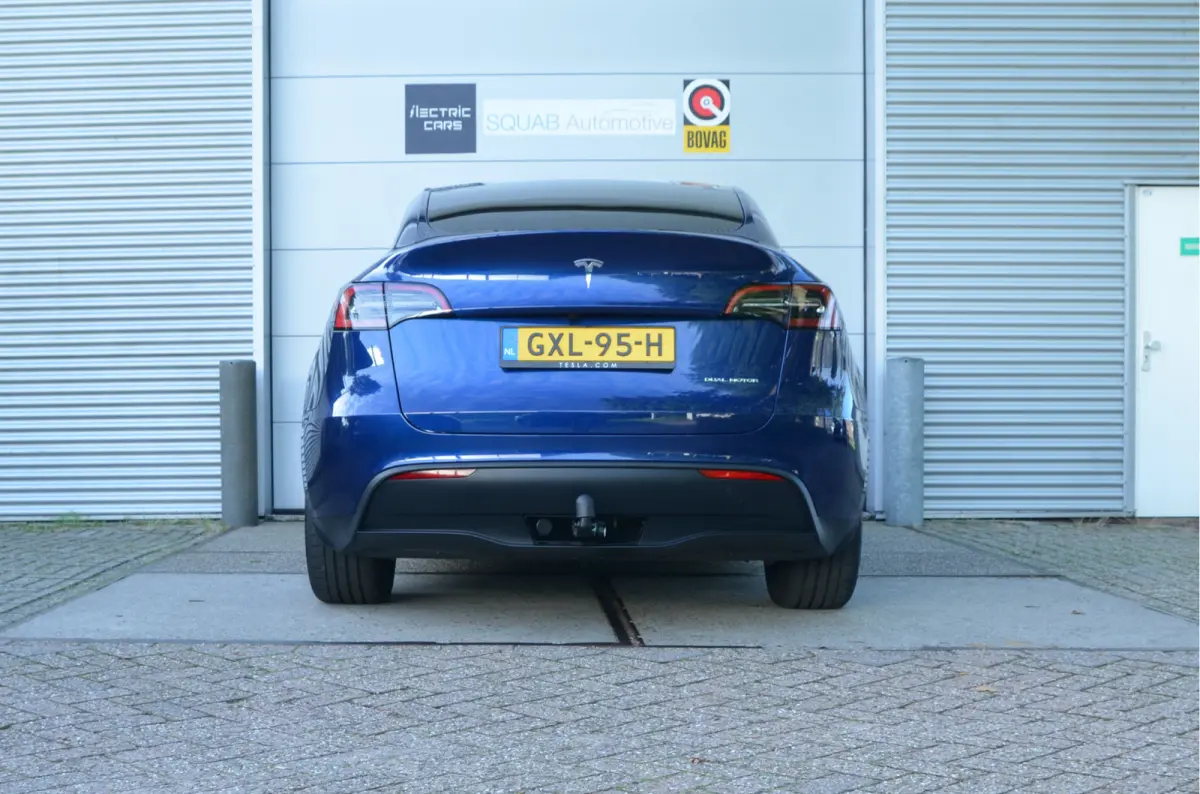Long Range AWD 75 kWh Trekhaak (1.600kg), AutoPilot4.0 (FSD 99,- p/mnd)