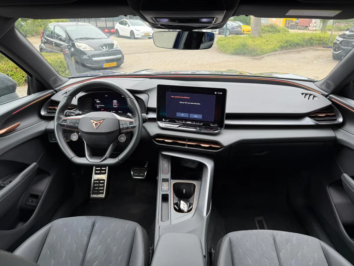 1.5 TSI e-Hybrid Business Camera 360 graden Matrix LED PLUG IN Digital Drive Pack Edge Pack Adaptive Cruise Control