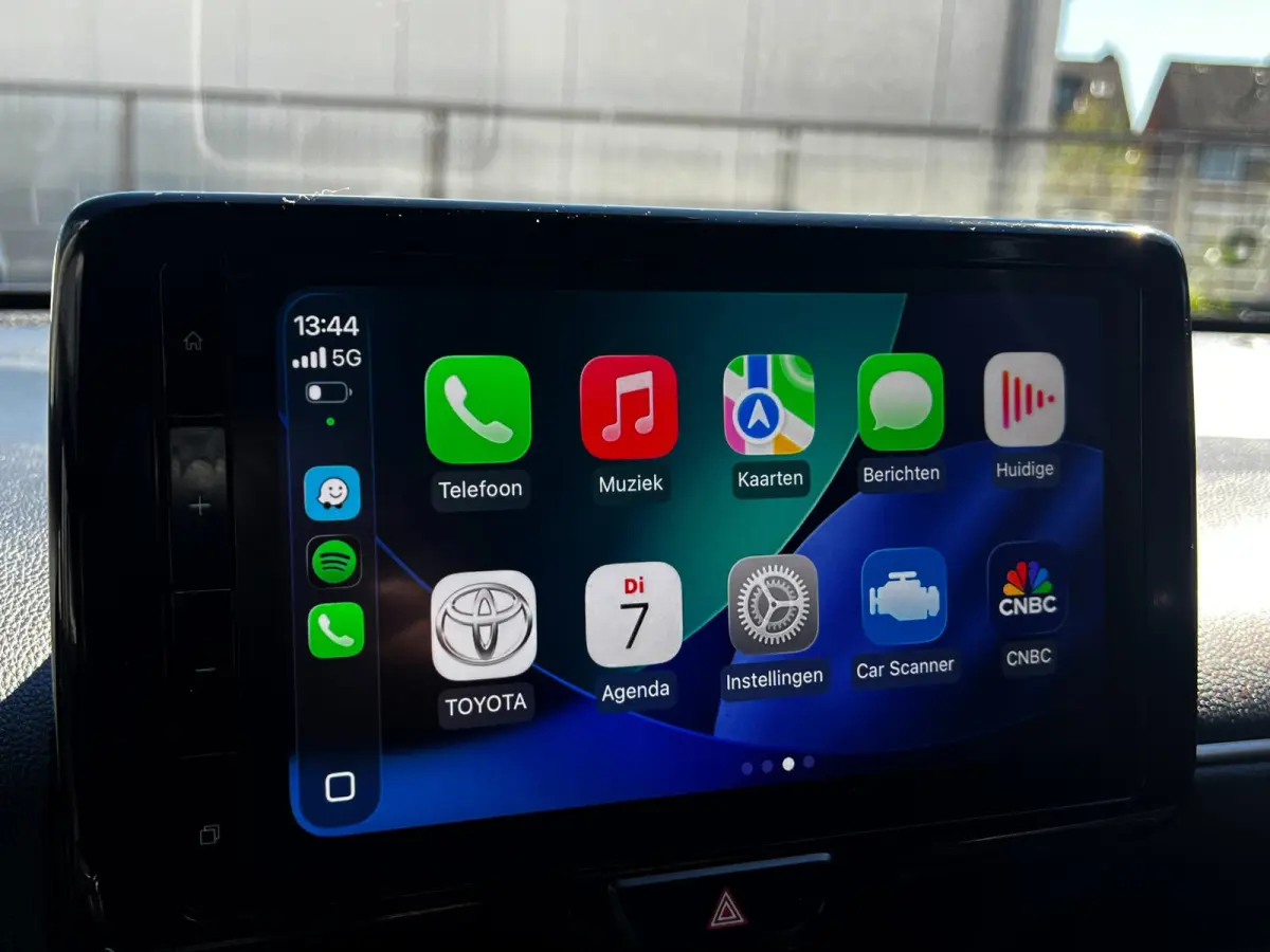 1.5 Hybrid 115 First Edition carplay_Camera_Digital Cockpit