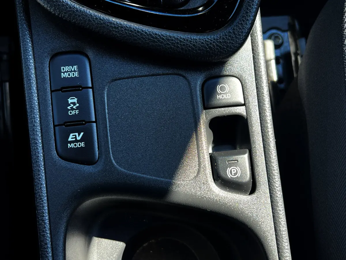 1.5 Hybrid 115 First Edition carplay_Camera_Digital Cockpit