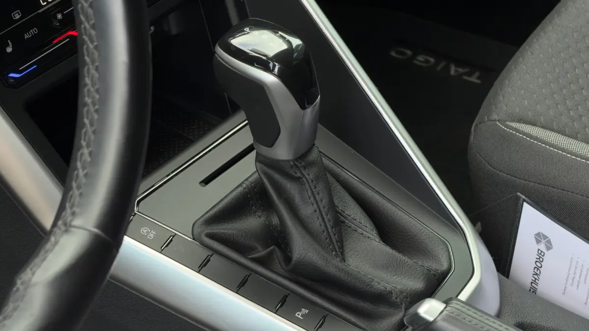 1.0 TSI DSG Life Business | Apple Carplay | Navi | Clima | Automaat | Parkeersensoren (Park Distance Control)