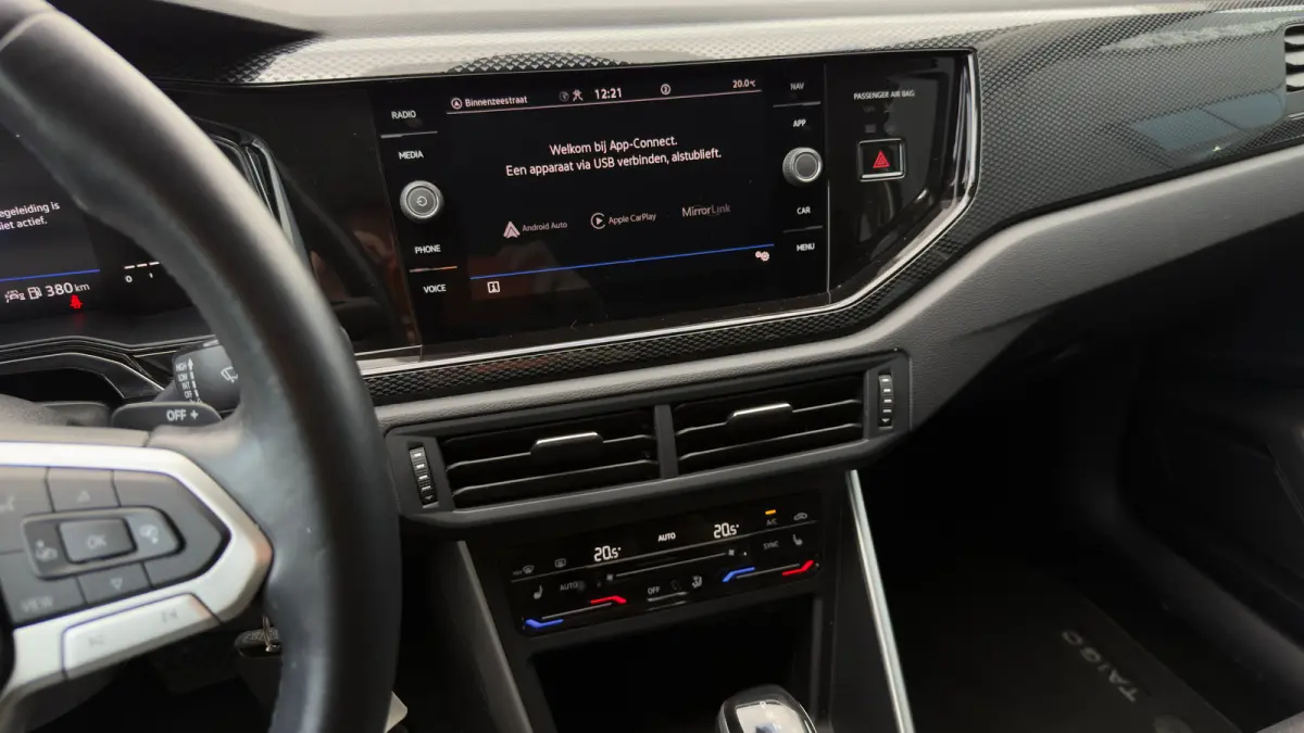 1.0 TSI DSG Life Business | Apple Carplay | Navi | Clima | Automaat | Parkeersensoren (Park Distance Control)