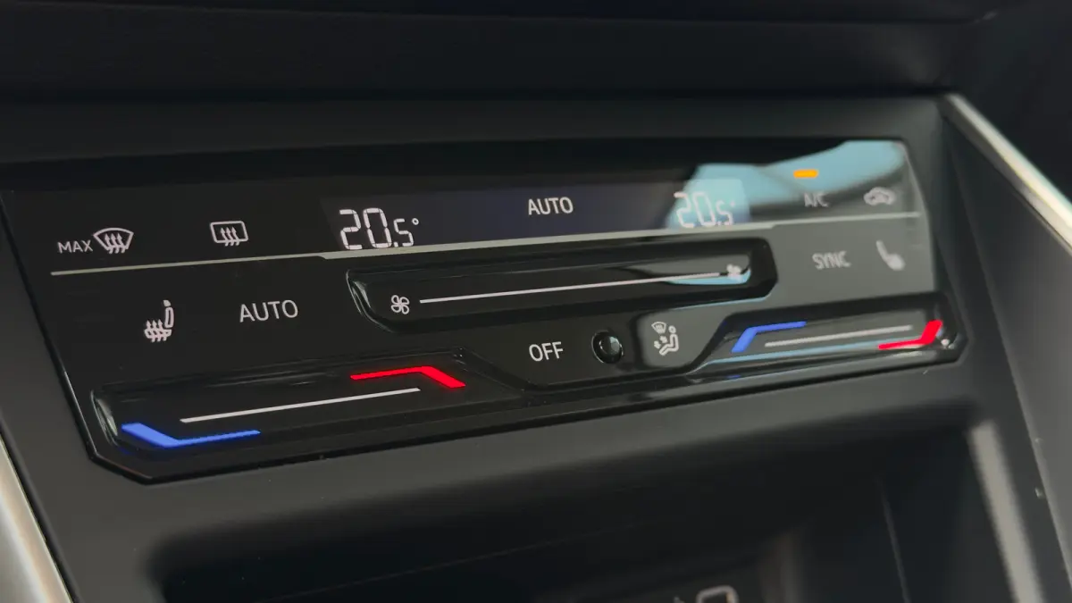 1.0 TSI DSG Life Business | Apple Carplay | Navi | Clima | Automaat | Parkeersensoren (Park Distance Control)